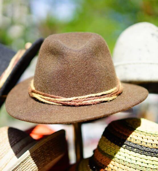 How to choose sun hat for protection and style