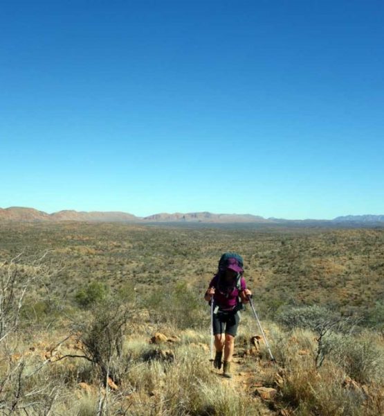 9 tips for hiking in hot weather