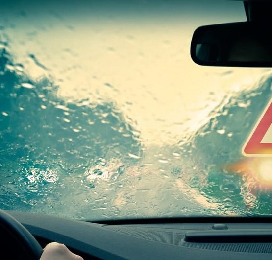 8 tips for driving in bad weather